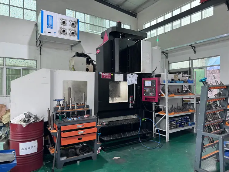 cnc-gantry-machining-large-part